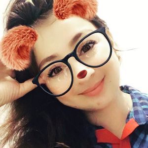 Meet your Posher, Sakhiba